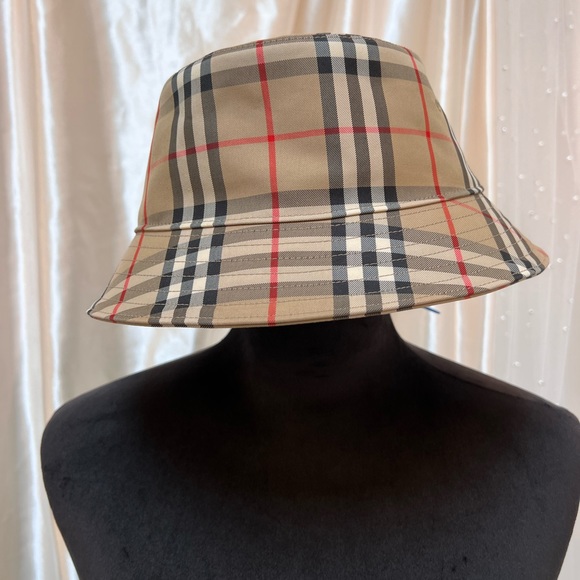 🚫SOLD🚫Vintage Check Technical Cotton Bucket Hat - Picture 4 of 9